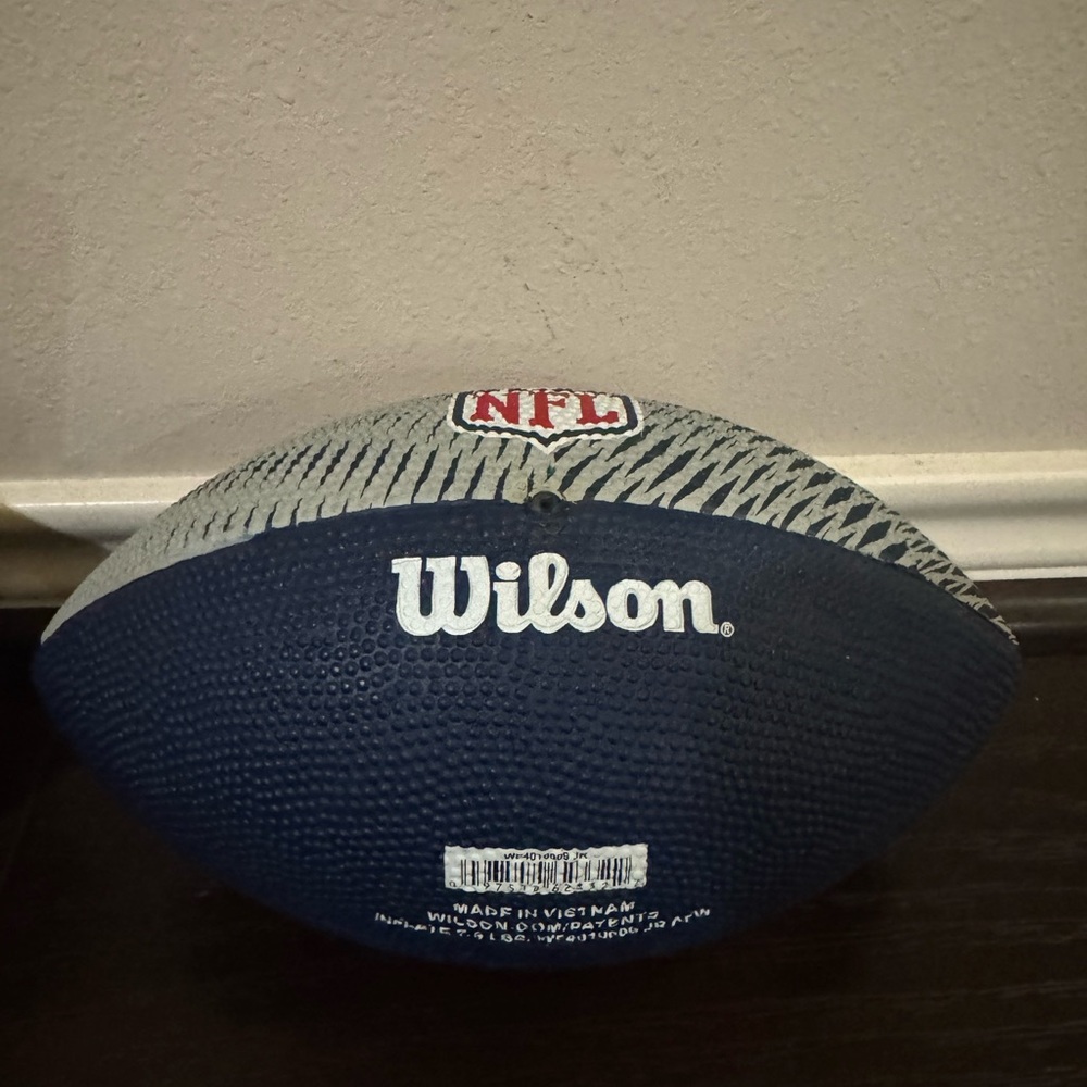 DALLAS COWBOYS! Wilson Navy and Gray NFL Football